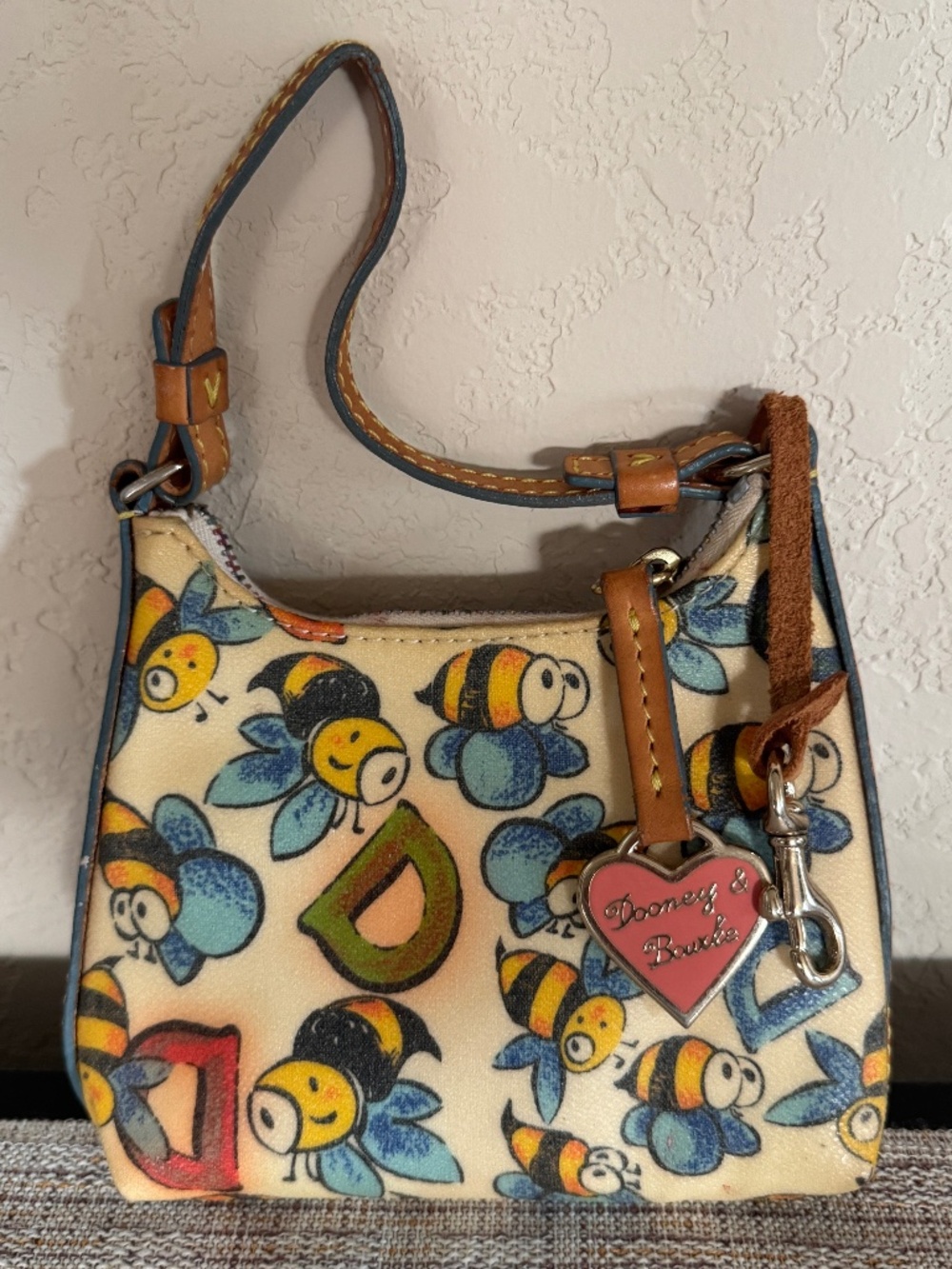 Vintage Y2k Dooney & Bourke Mini Bumble Bee Bag